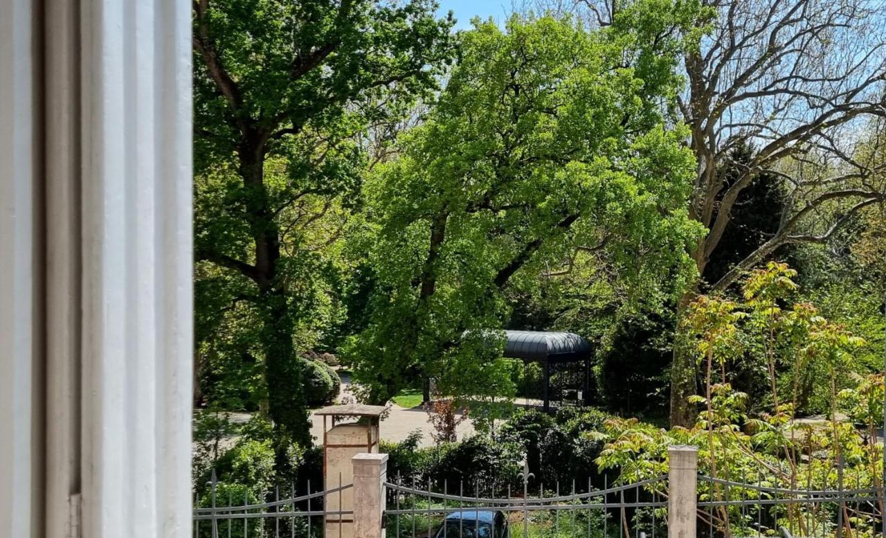 Central Park In Triest Exterior foto
